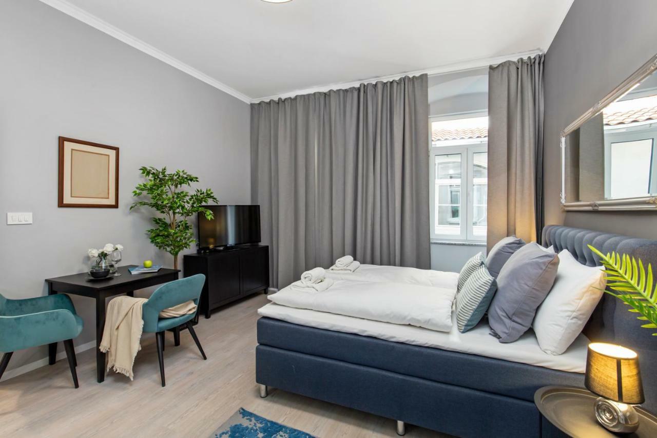 Apartments Carpathia リエカ エクステリア 写真