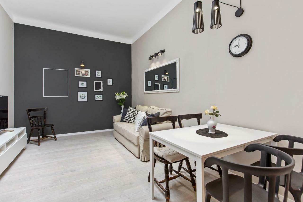 Apartments Carpathia リエカ エクステリア 写真