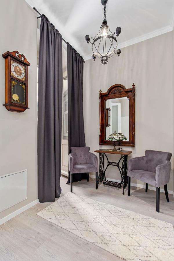Apartments Carpathia リエカ エクステリア 写真