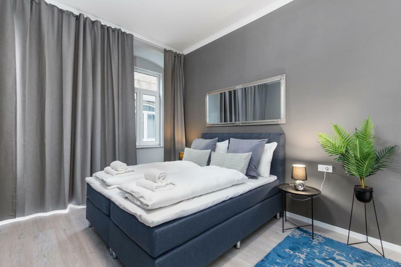 Apartments Carpathia リエカ エクステリア 写真